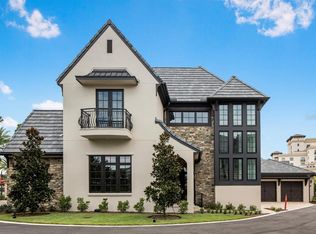 10300 WINTER SPARKLE CIRCLE, GOLDEN OAK, FL 32836