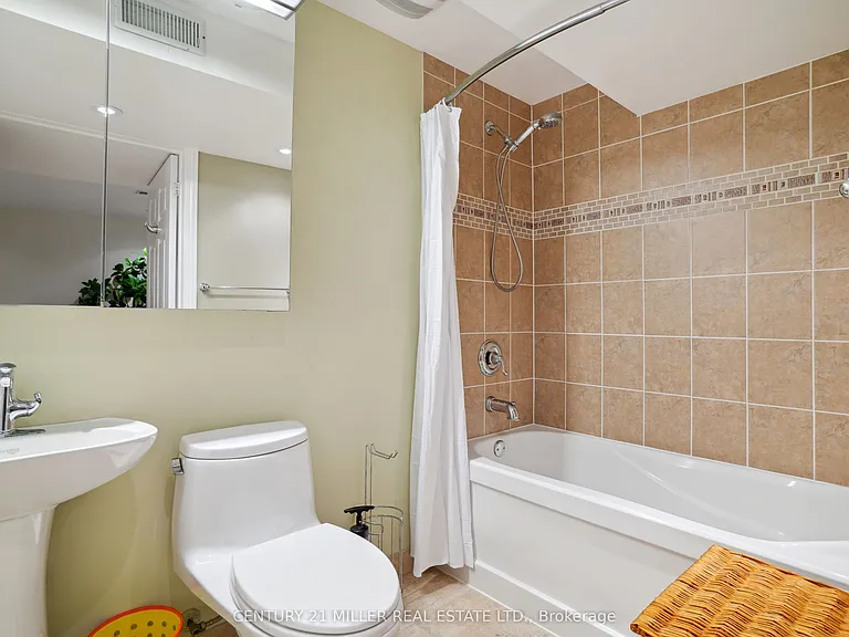 1383 Tobyn Dr — Photo 34