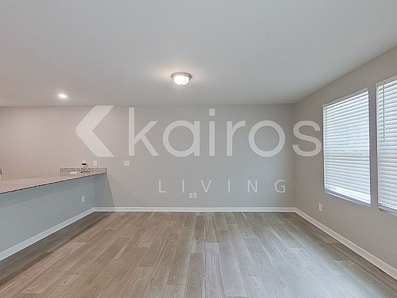 5th image of 2502 Kenton Ct SE