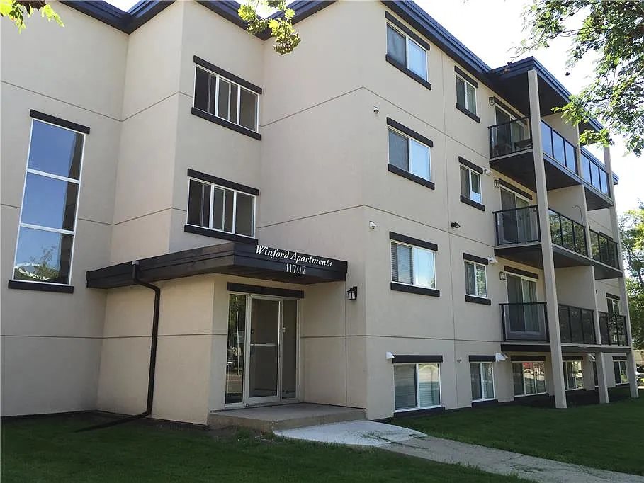 Winford Apartments — Photo 2