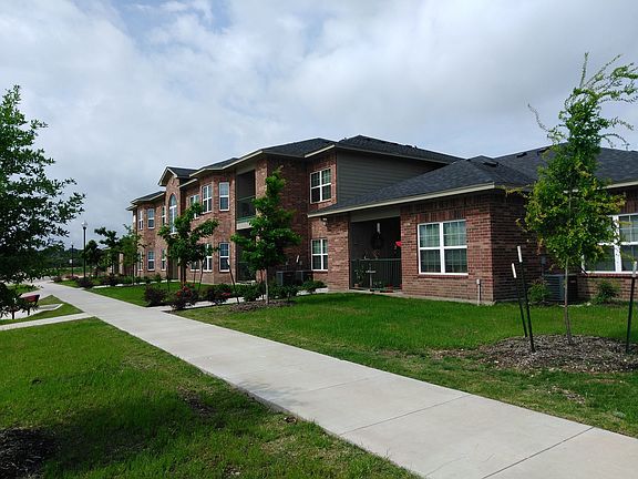 5th image of 712 Constitution Ct APT 601