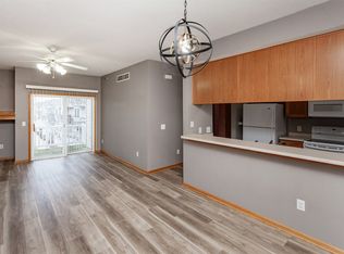 1120 NE 6th Ln #H12, Ankeny, IA 50021