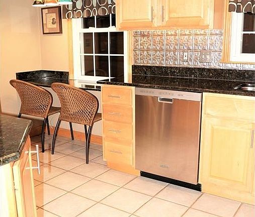 4th image of 2539 25th St