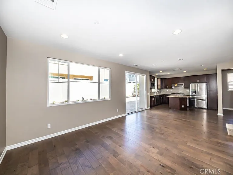5041 Menton Ln — Photo 13