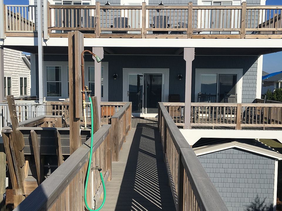 1st image of 2713 W Beach Dr