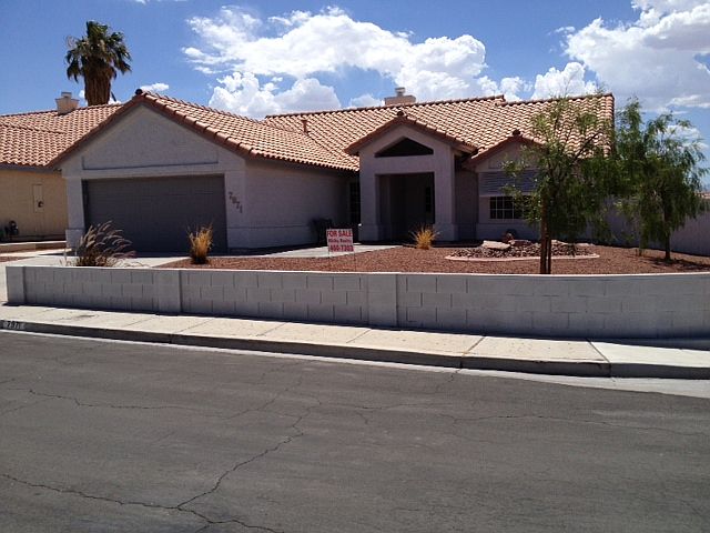 1st image of 7971 Fringetree Ct