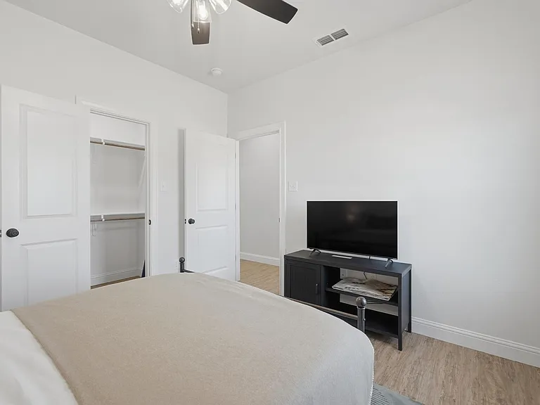 7023 Nikhil Ln — Photo 4