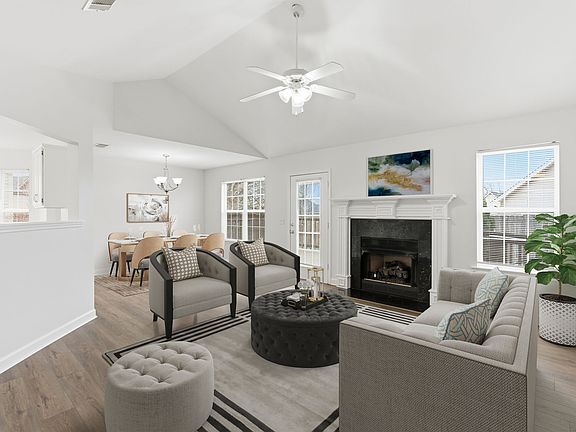 4th image of 1841 Olive Cir