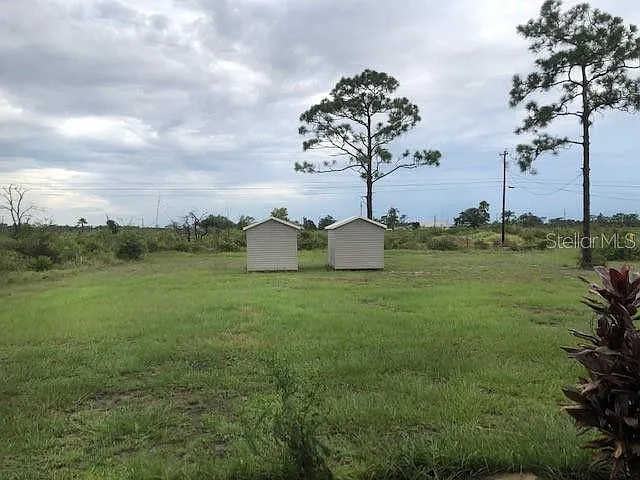 7030 Fort Myers Dr — Photo 2