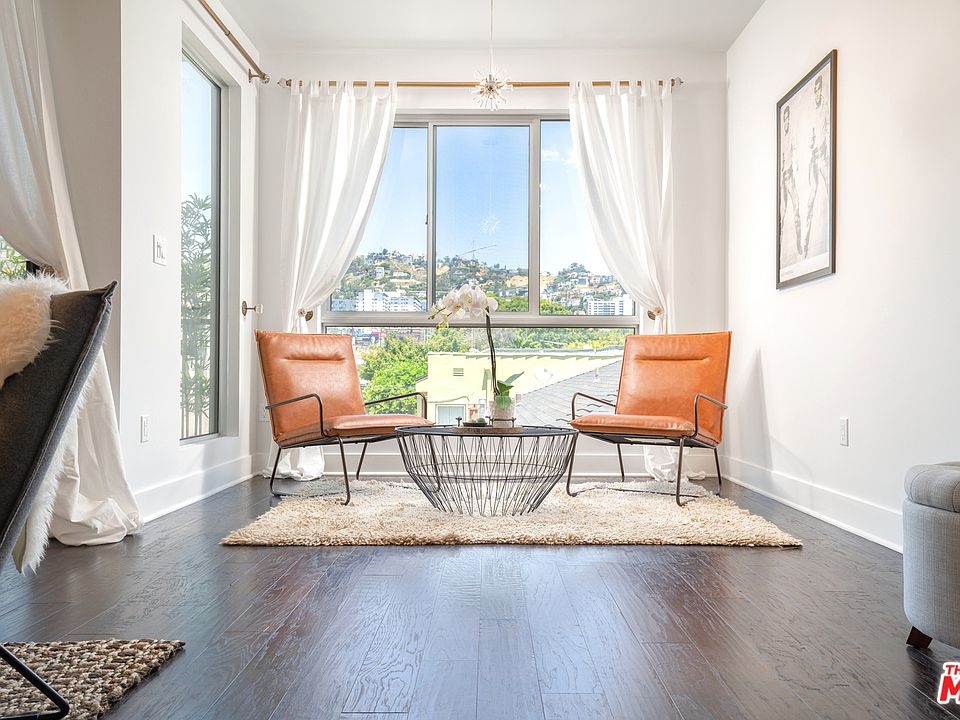 1st image of 817 N Alfred St APT 302