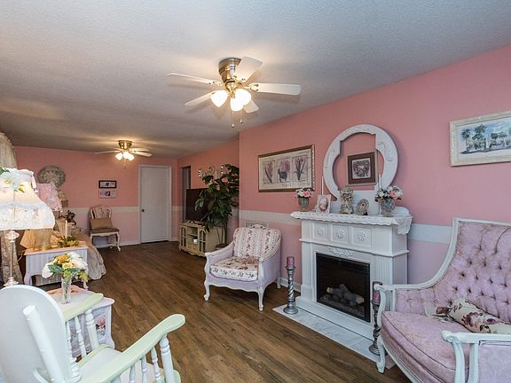 3rd image of 307 Stancil St