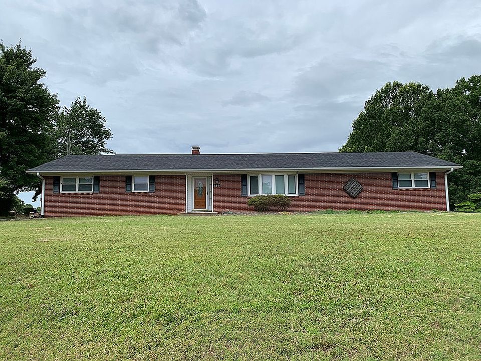 Follansbee Rd front view