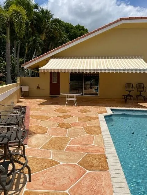 5 bed, 3.0 bath, 2547 sqft, $1,400 — Photo 3