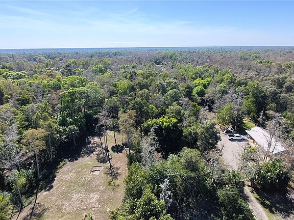 4th image of 5780 Dogwood Way