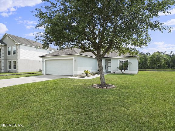 3rd image of 416 Islamorada Dr S