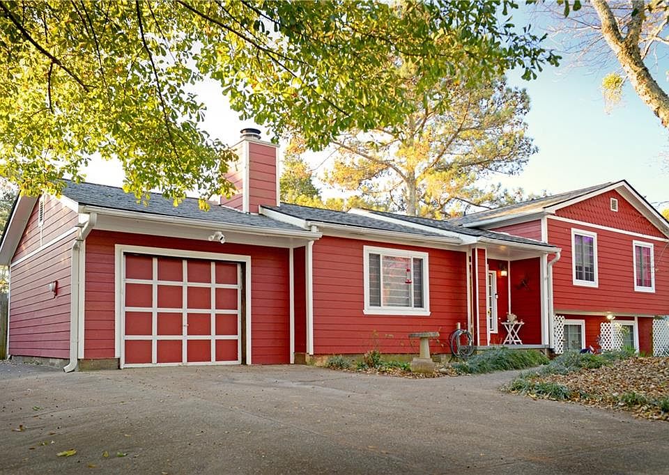 1st image of 453 Bramden Cir