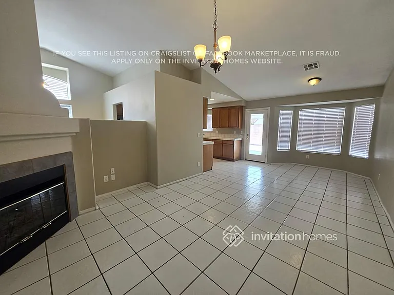 2733 Mistfull Ct — Photo 2