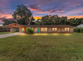 1003 N Shore Dr, Leesburg, FL 34748