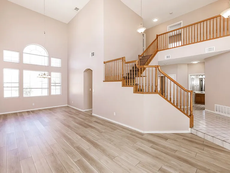 268 Sundial St — Photo 5