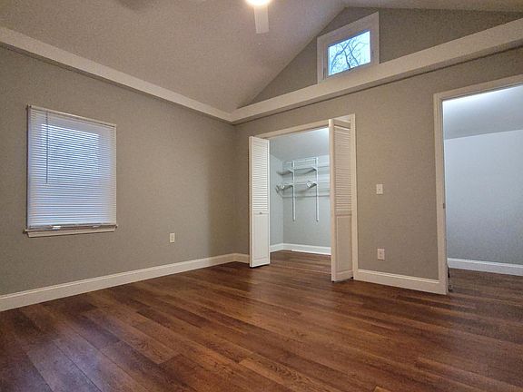3rd image of 61 Long Ave #2