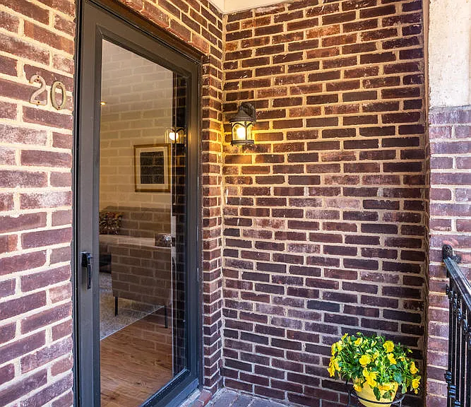 Private entrance