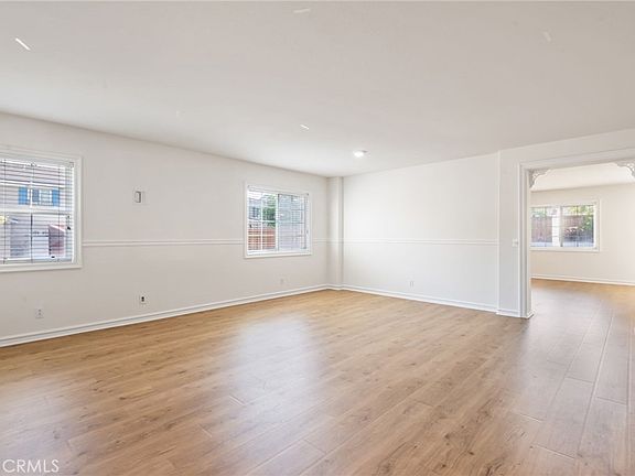 4th image of 42075 Dunes Ct