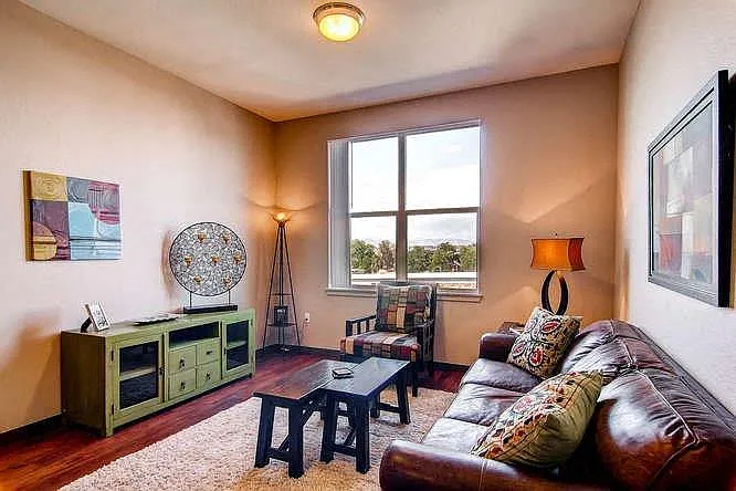 Evans Station Lofts | Denver Apartments