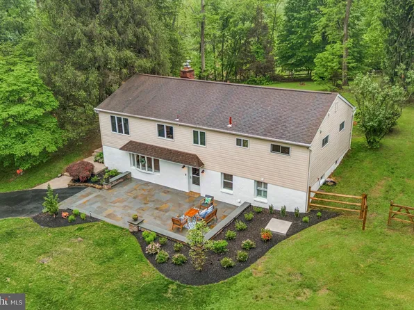 1393 Creek Rd, Cheyney, PA 19319