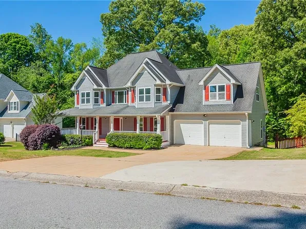 552 Magnolia Dr, Douglasville, GA 30134