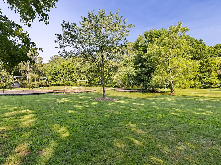 4825 Revere Rd — Photo 30
