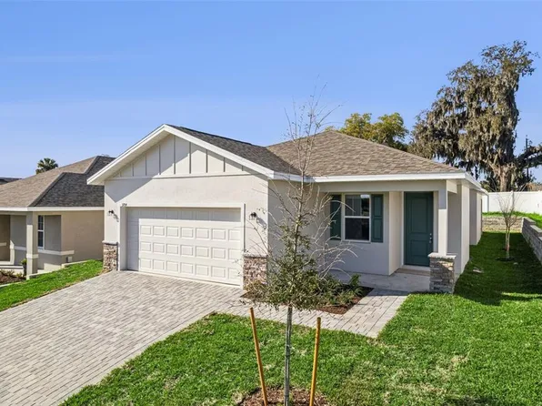 3704 Watercliff Cir, Grand Island, FL 32735