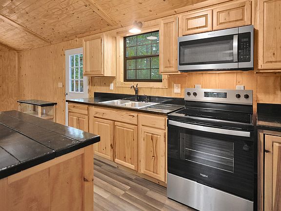 5th image of 2894 Southfork Rd
