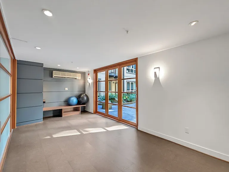 1410 E Pine St #W208 — Photo 19