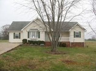 104 Grainger Ln, Statesville, NC 28625