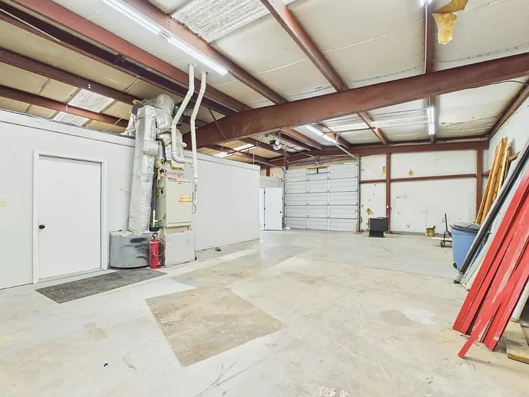 5856 Highway 62 E — Photo 19