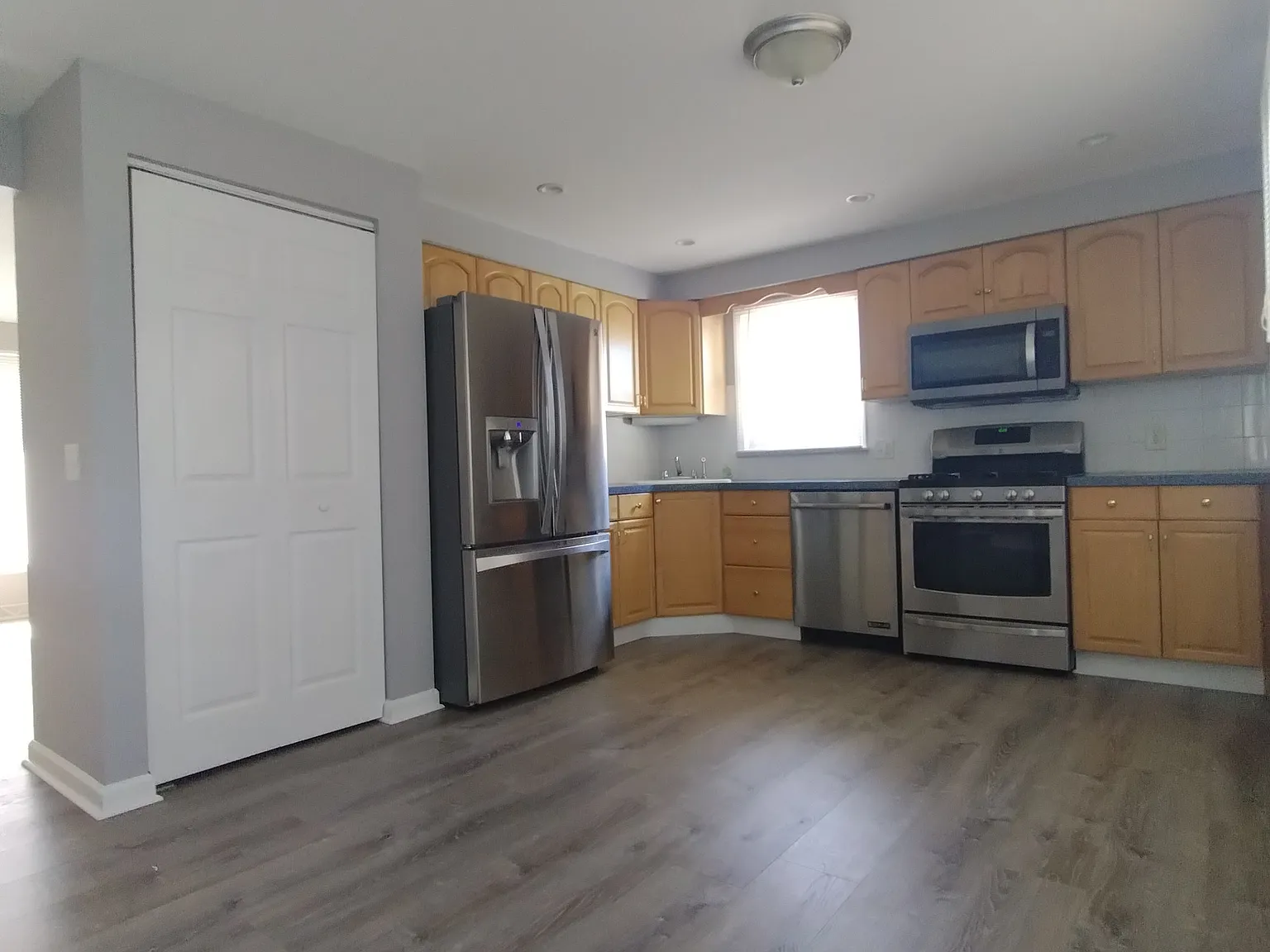 4116 Highview Pkwy — Photo 4