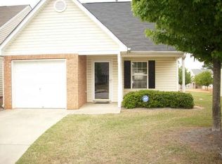 35 Lakebirch Dr, Covington, GA 30016