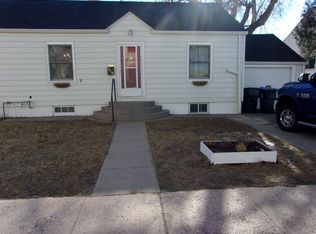 219 E 7th Ave, Cheyenne, WY 82001