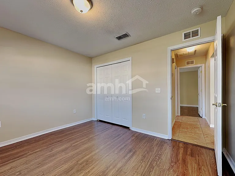 11706 Leda Ln — Photo 16