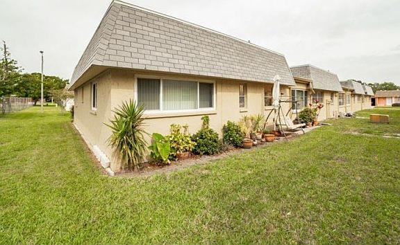 3rd image of 8447 Orleans N #8447
