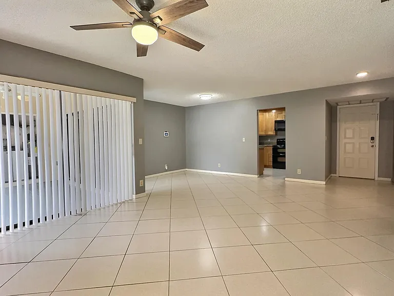 3831 Cocoplum Cir #3592 — Photo 9