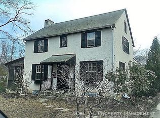 719 N Olive St, Media, PA 19063
