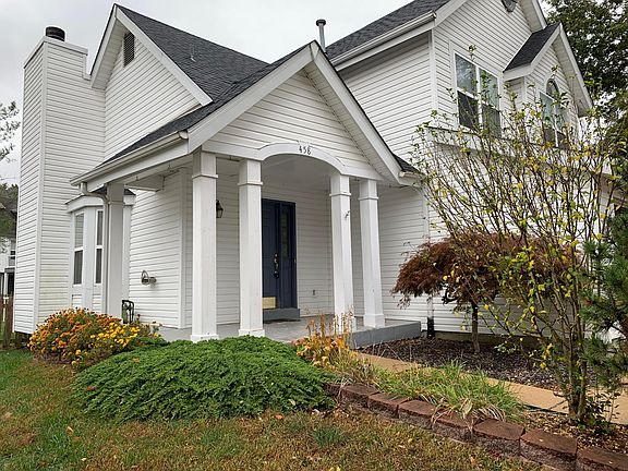 2nd image of 458 Xavier Ct