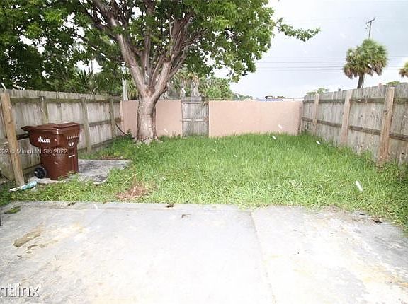 5th image of 4250R W 11th Ln #43