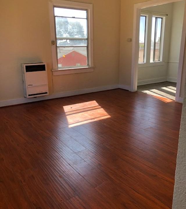 1st image of 707 W 74th St APT 13