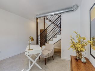 311 Platinum St SW, Albuquerque, NM 87102