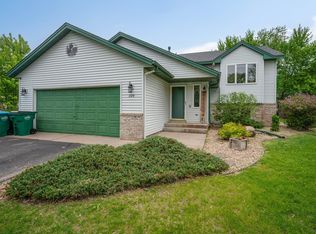 604 N Brookview Ln SW, Isanti, MN 55040