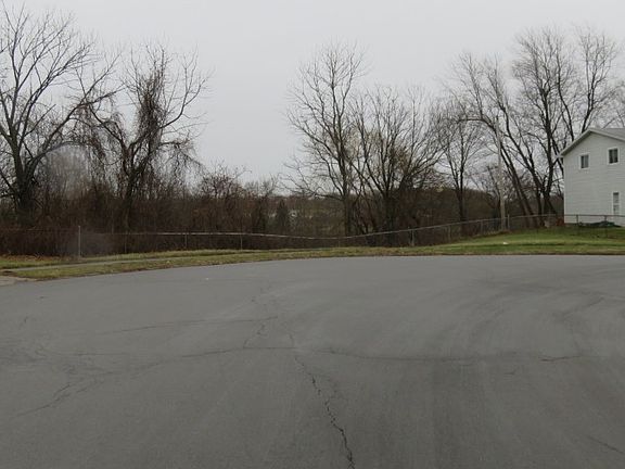 4th image of 3309 Bethford Dr