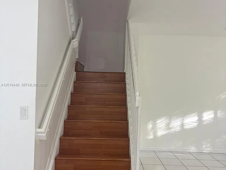 8525 SW 165th Pl #8525 — Photo 6
