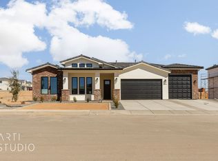 2905 E Beartrap Canyon Dr, Washington, UT 84780
